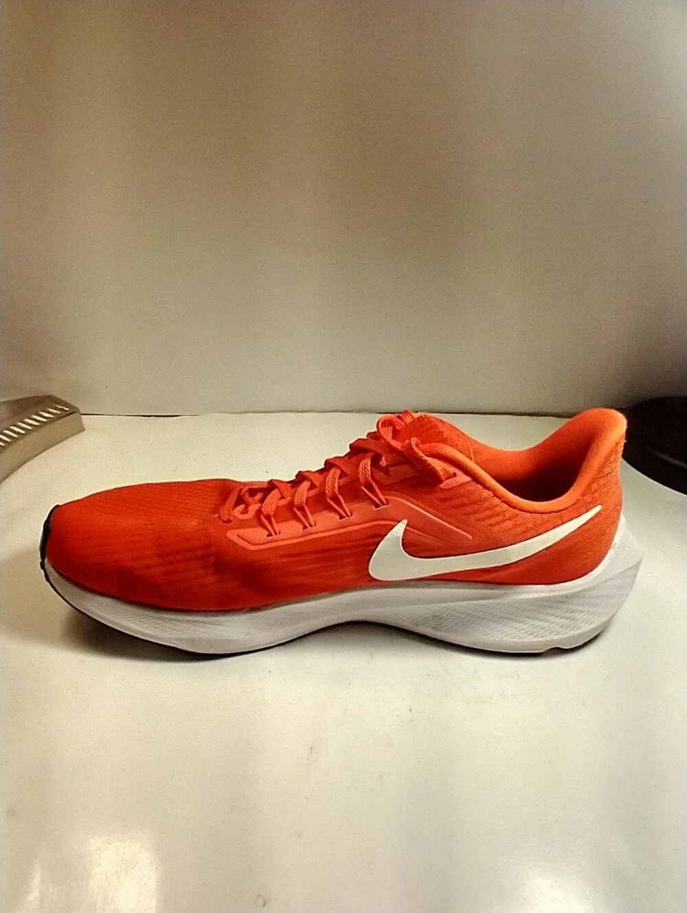 Nike Air Zoom Pegasus 39 Orange Athletic Running Shoes Women's sz 11.